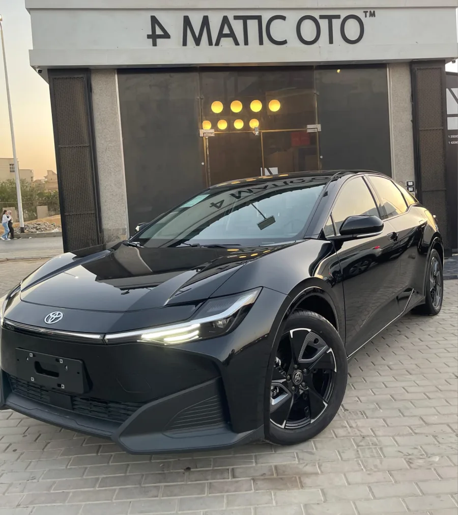 Toyota BZ3