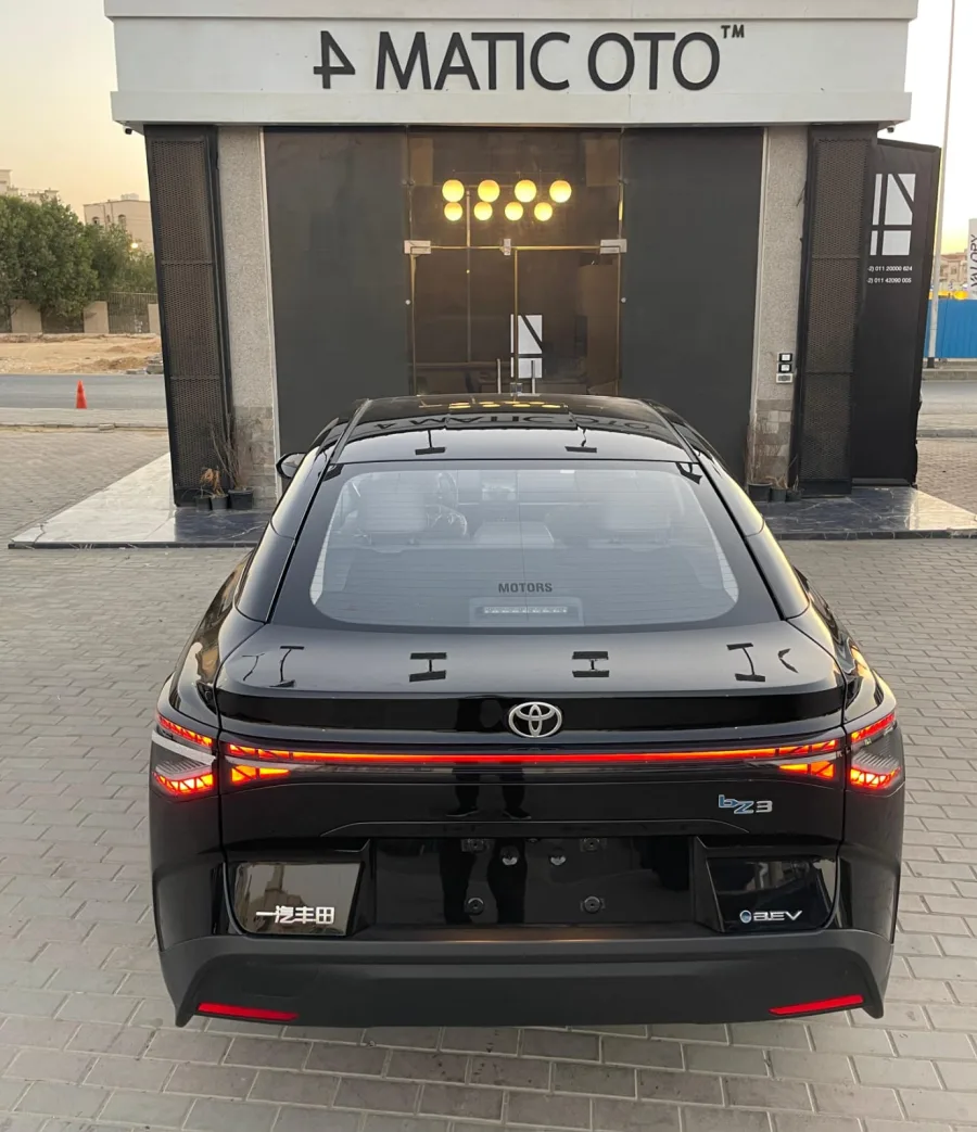 Toyota BZ3