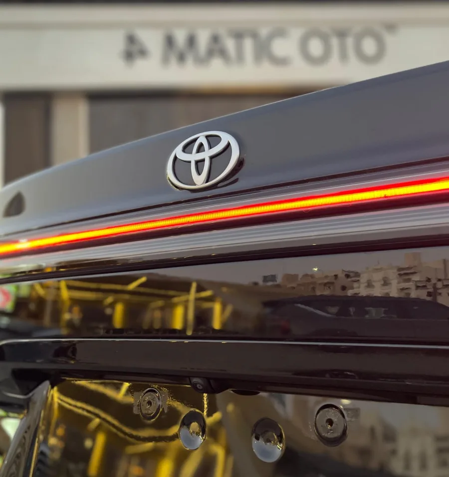 Toyota BZ3