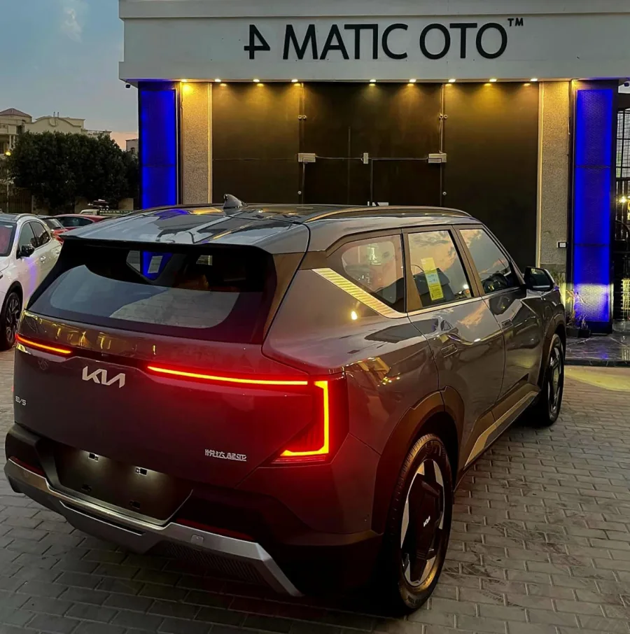 KIA Ev5 land