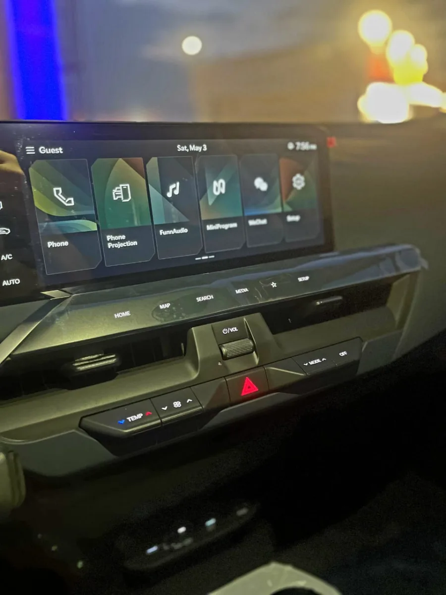 KIA Ev5 land