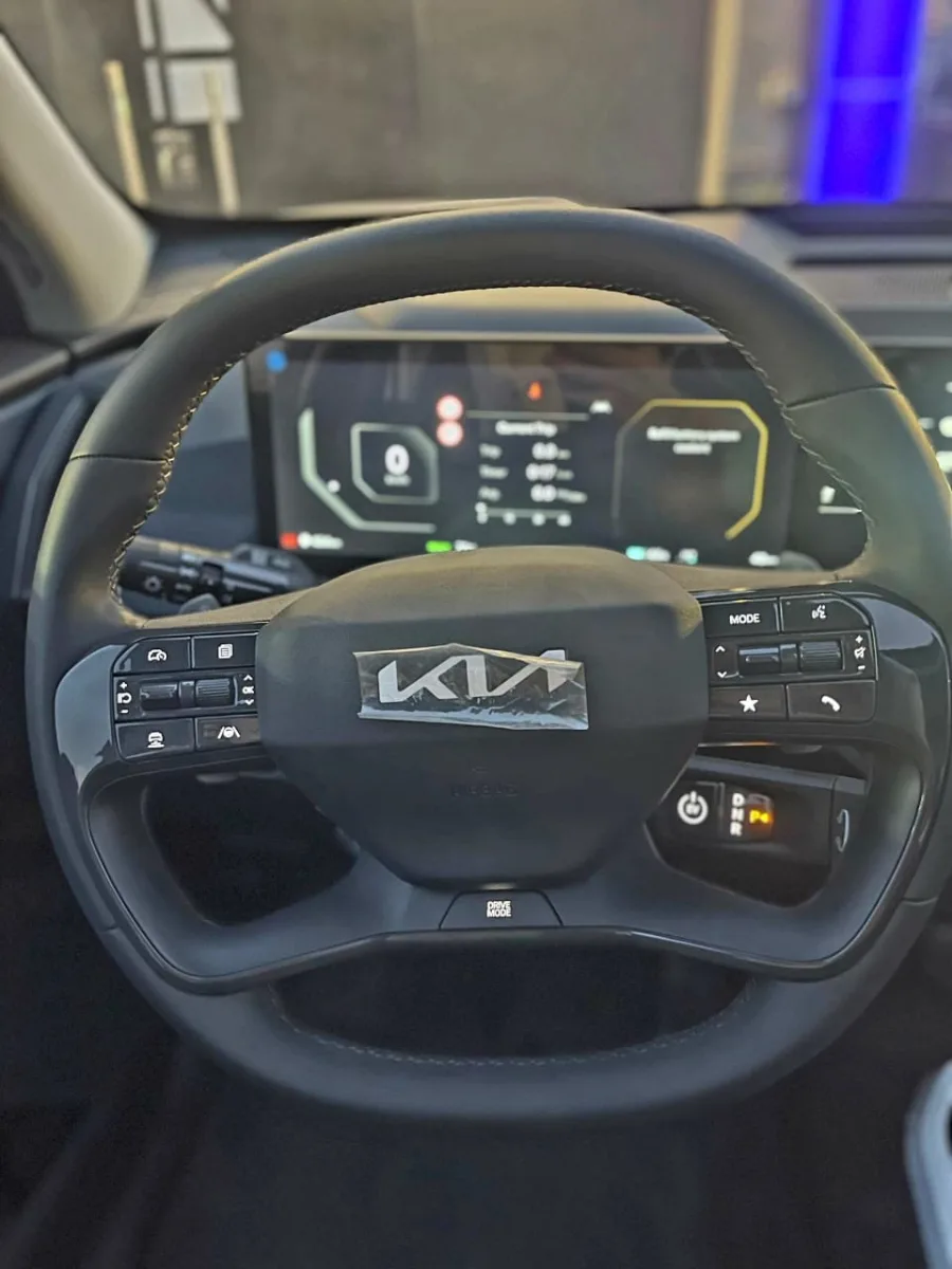 KIA Ev5 land