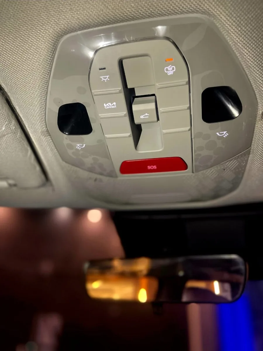 KIA Ev5 land
