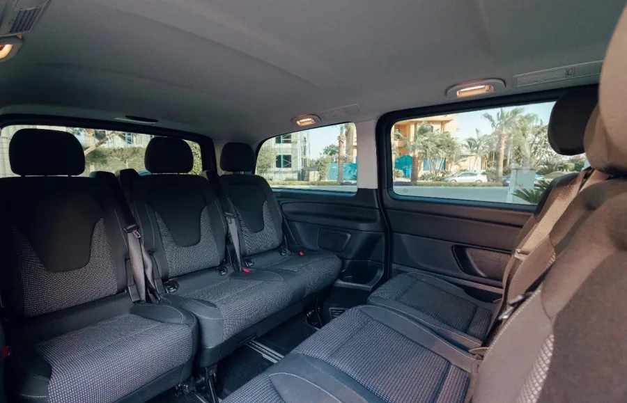 MERCEDES EQV300