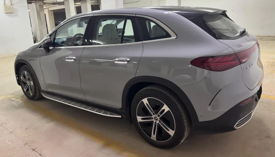 للبيع مرسيدس Eqe suv