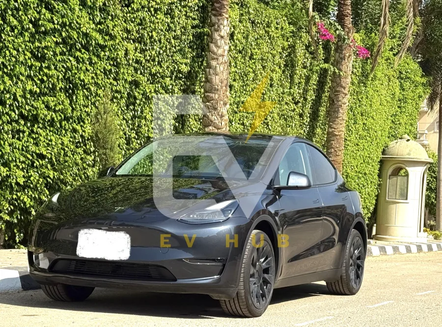 tesla model y zero km