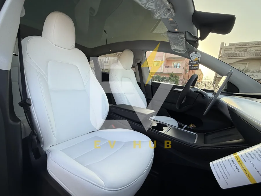 tesla model y zero km