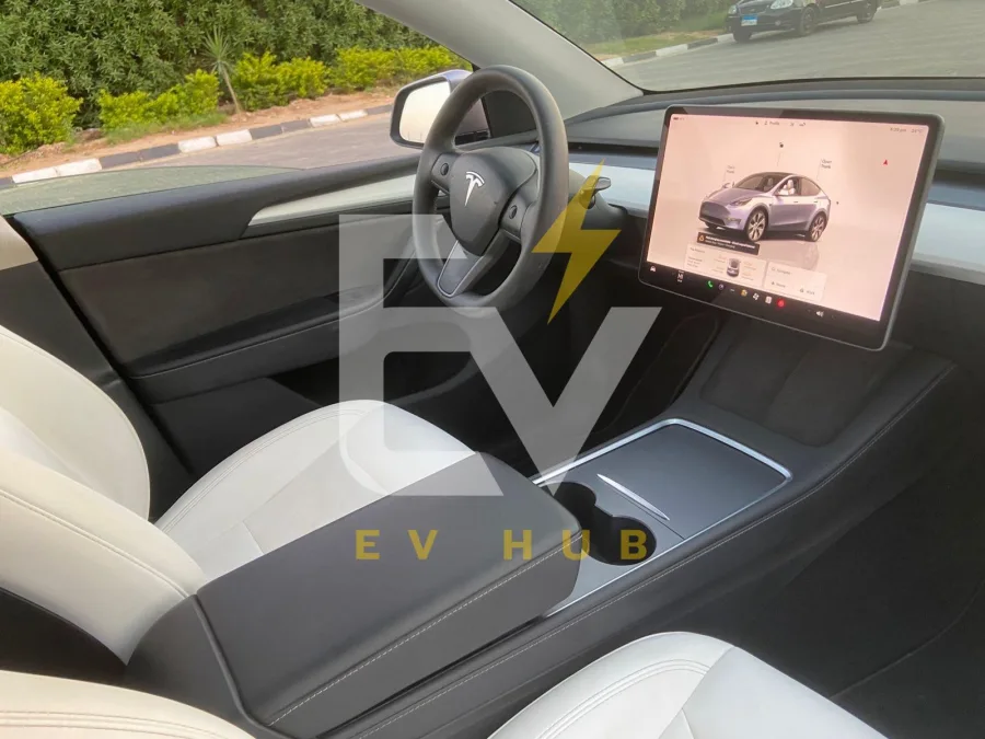 model y 2023 long range AWD