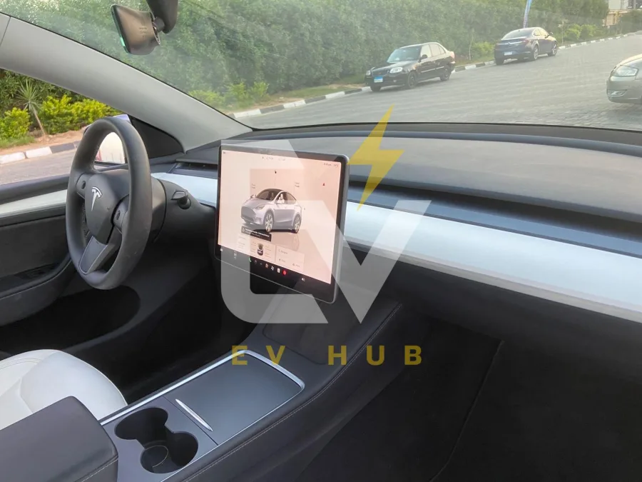 model y 2023 long range AWD