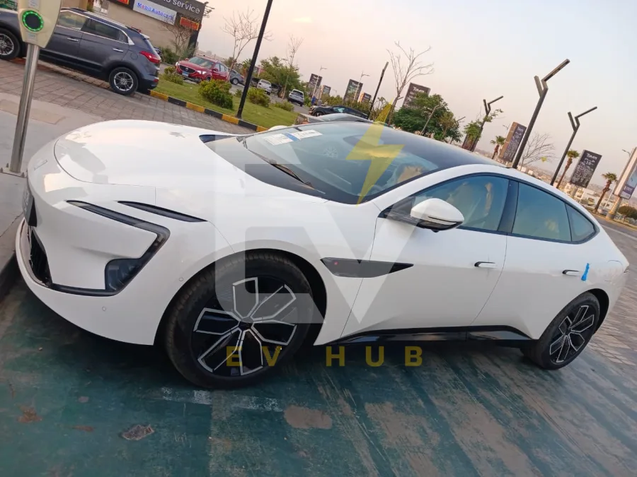 مدينه العبور
