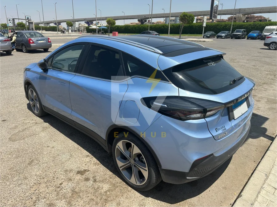 Geely Geometry C 2024