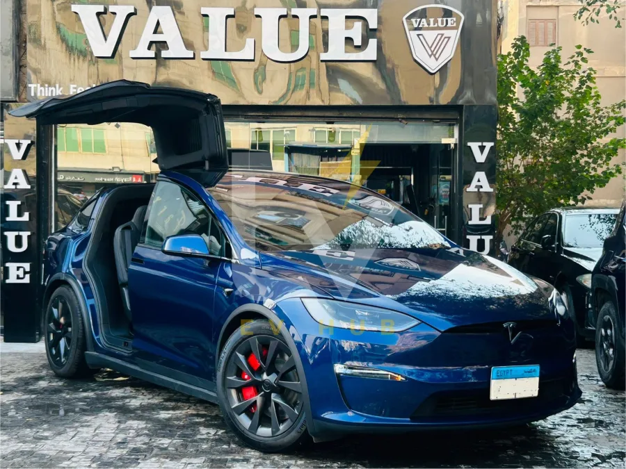 Tesla Model x long Range