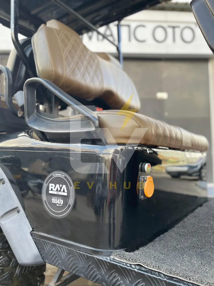 Golf car