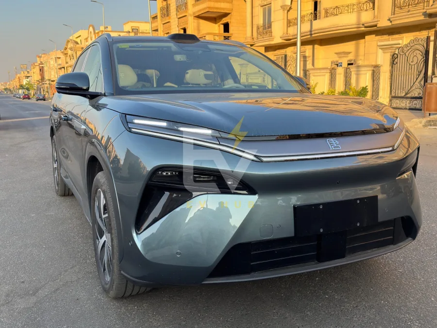 BYD Tang L