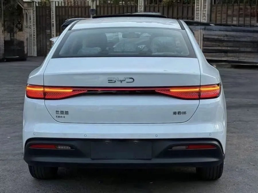 BYD Seal 05 DMi