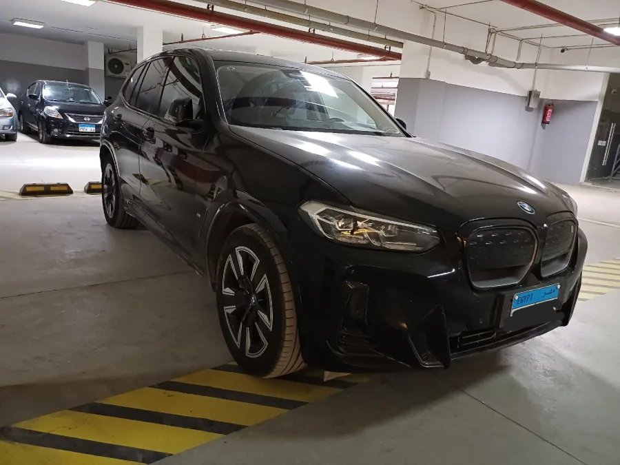 BMW-ix 3