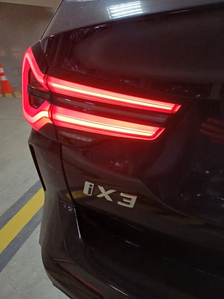 BMW-ix 3