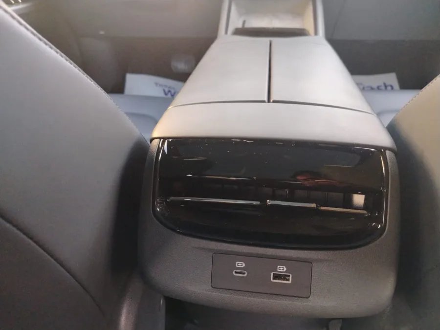 Dongfeng 007 Ev 530km