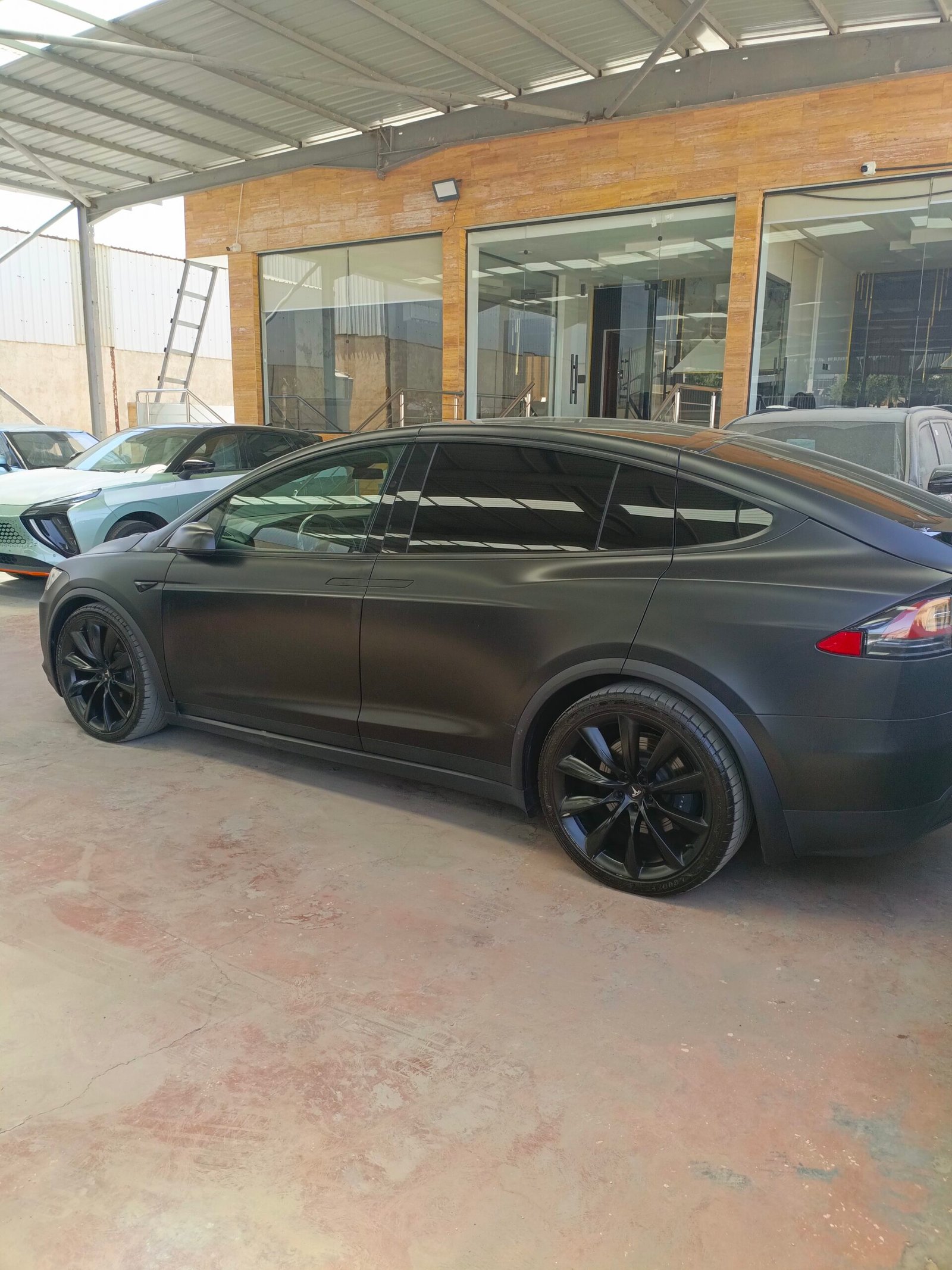 Tesla X long range dual motor plus بطارية 100