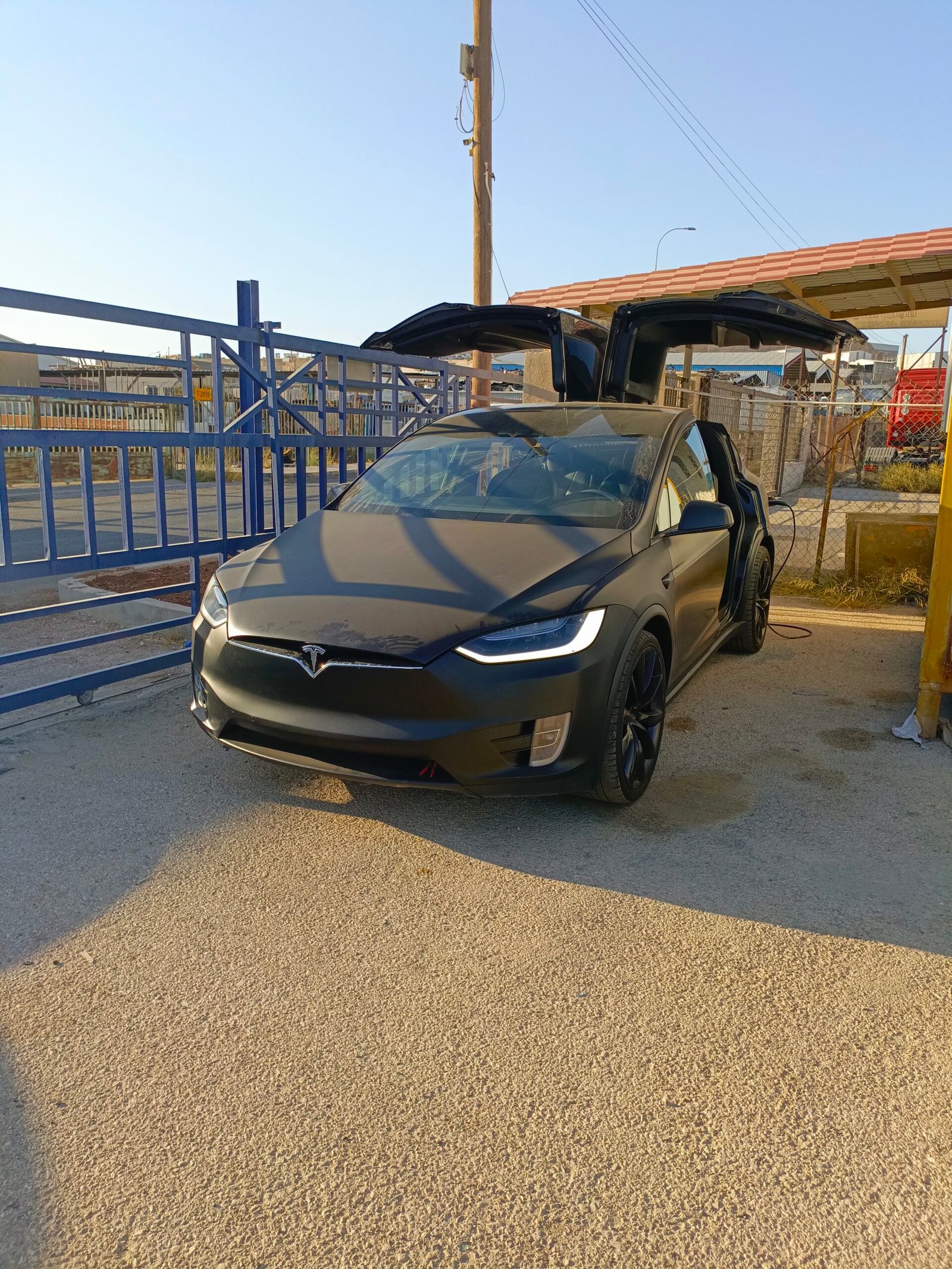 Tesla X long range dual motor plus بطارية 100