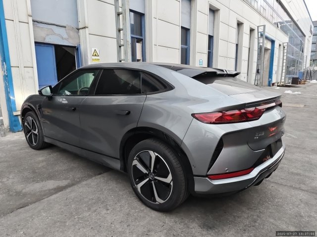 BYD song L